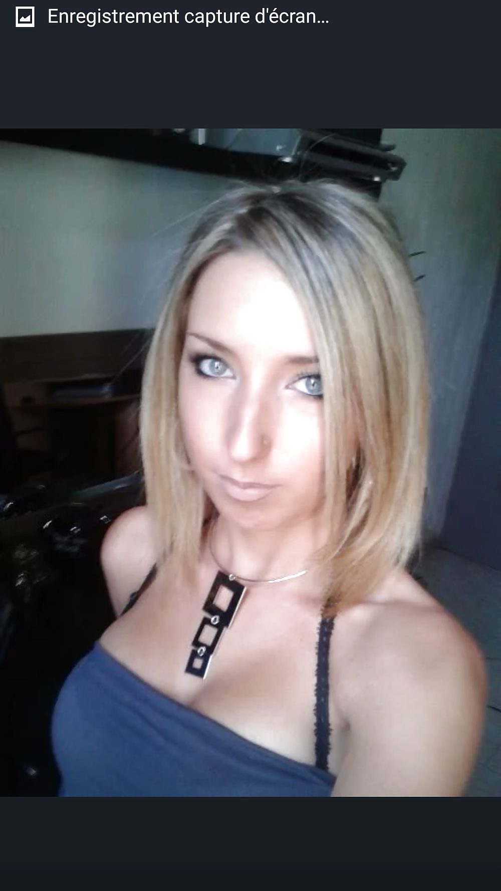Gentille coquine toute sucrée cherche un mec entreprenant pour se faire baiser discrètement
